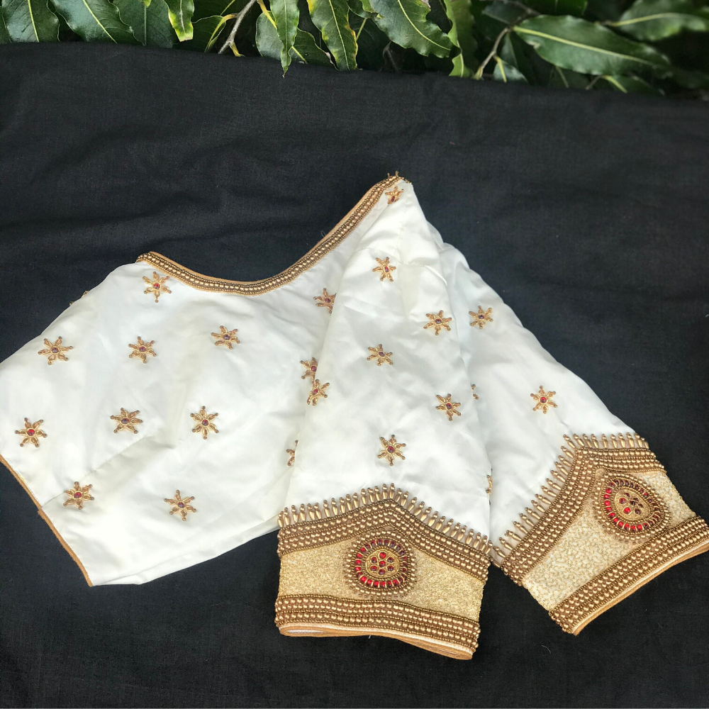 White Padakkam Zardosi Butti Blouse