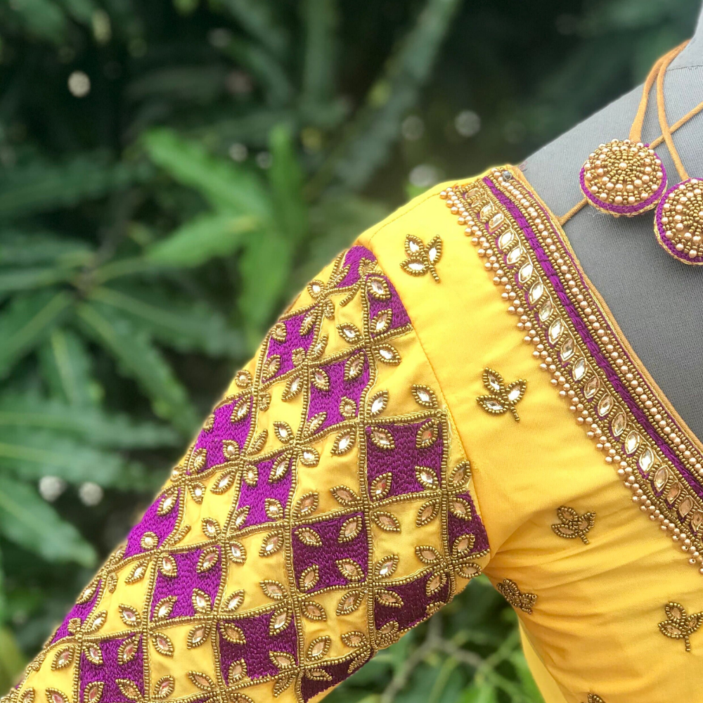 Kundan Cross Checks With Thread Work - Aadambharaa