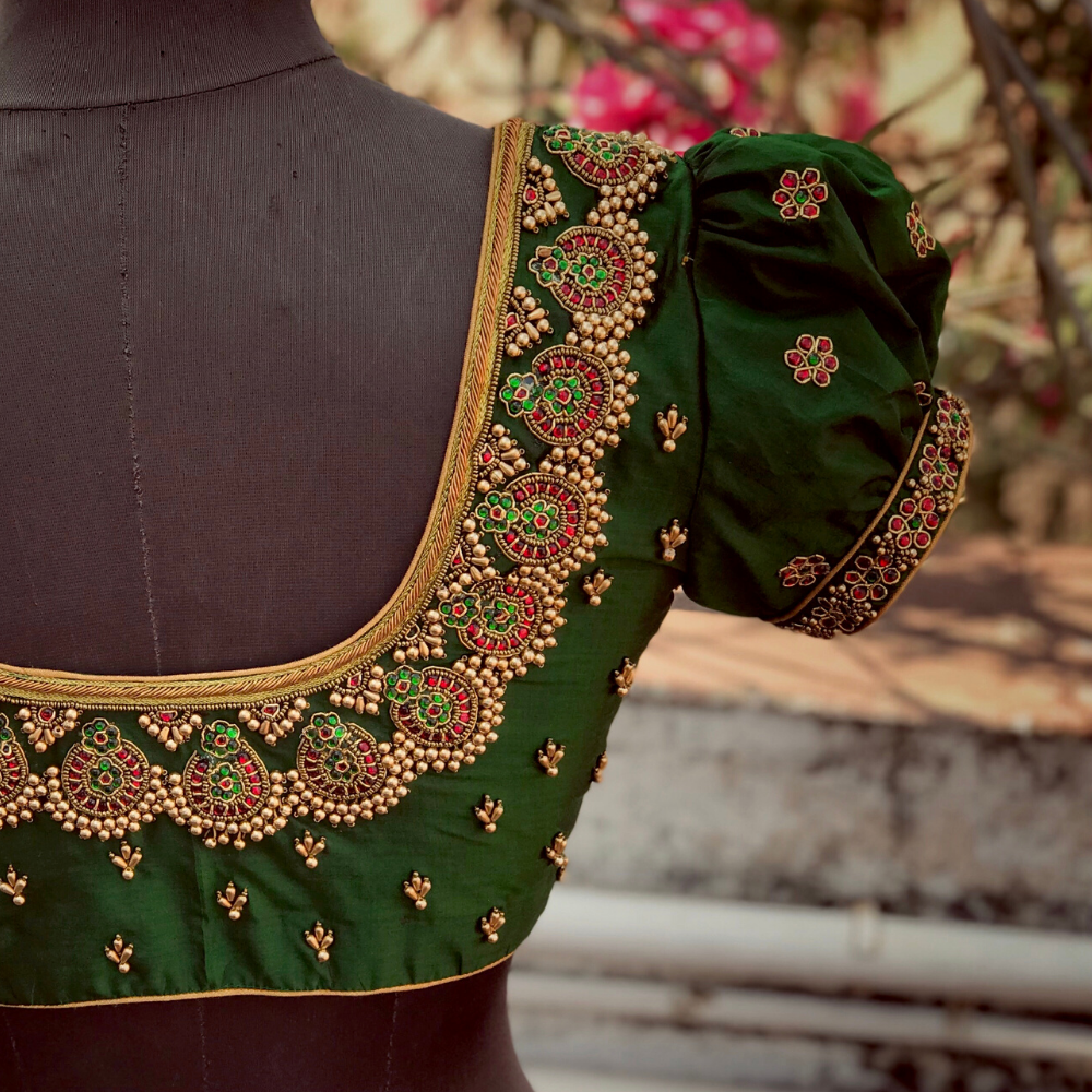 Padakkam Neckline